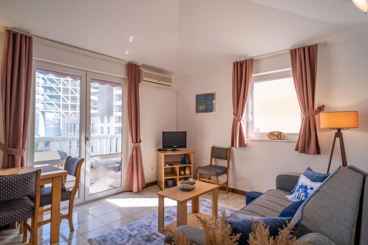Maxima Apartman Budva