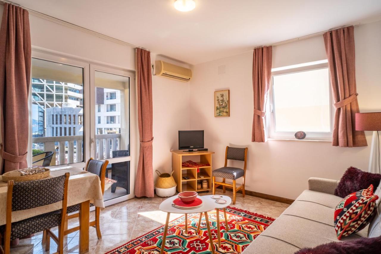 Apartman Maxima *